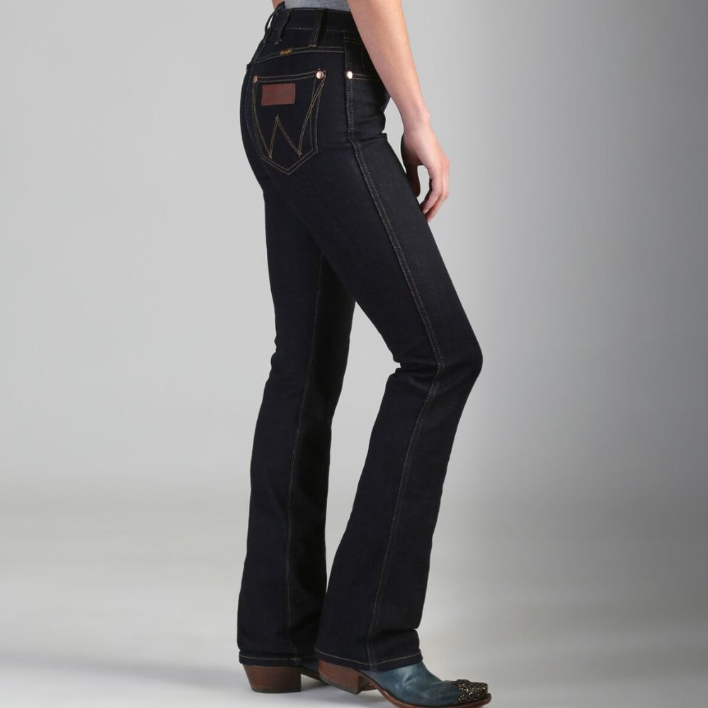 WRANGLER Retro Stacked High Rise BootCut Jeans X36